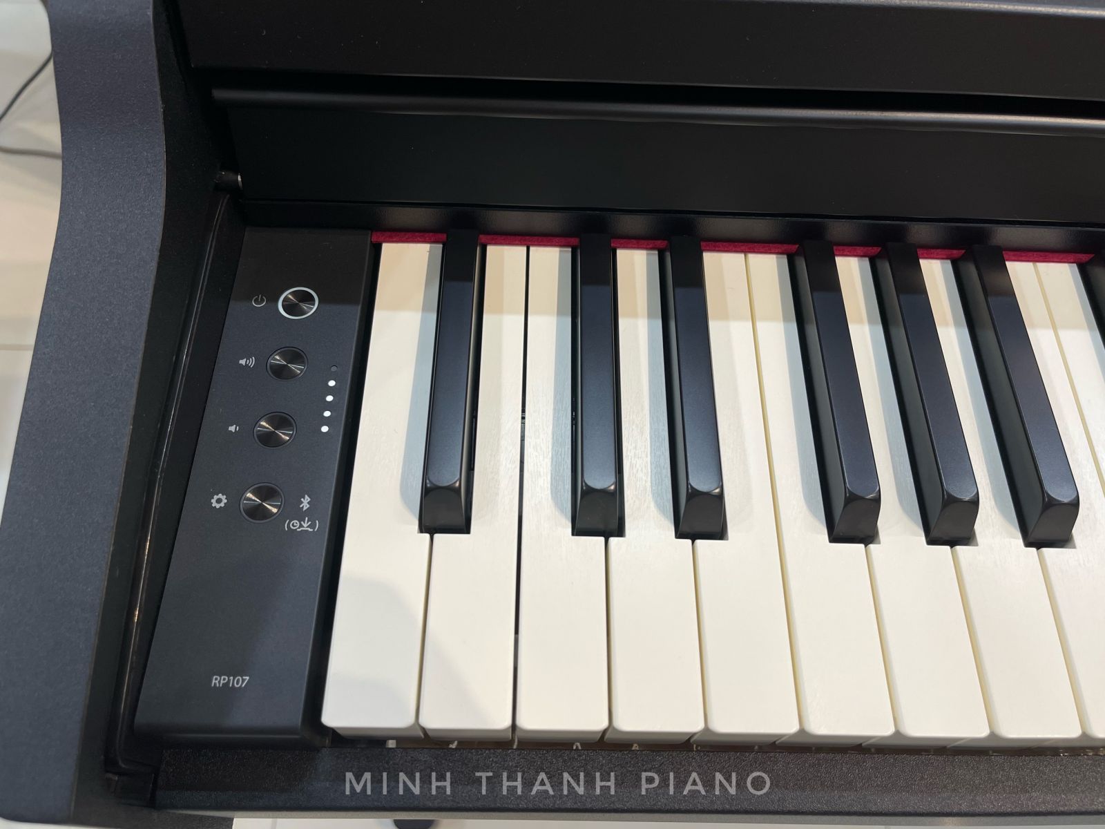 mua Đàn piano Roland RP107 